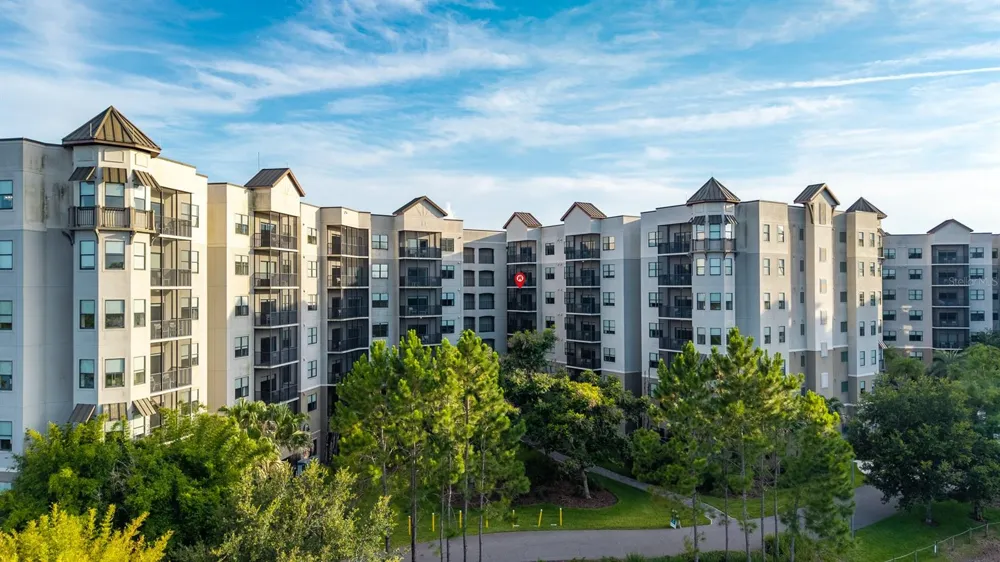 14501 GROVE RESORT AVENUE #1527 Winter Garden, FL 34787
