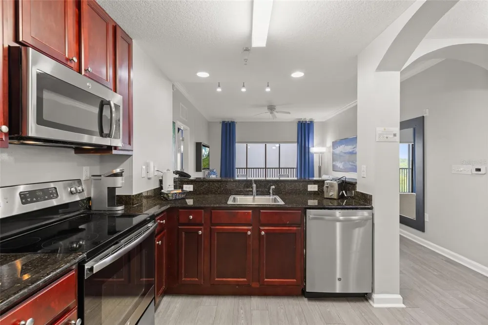 14501 GROVE RESORT AVENUE #1527 Winter Garden, FL 34787