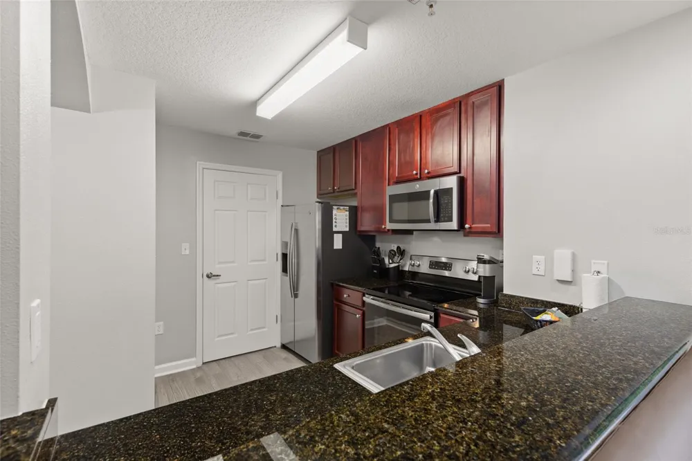 14501 GROVE RESORT AVENUE #1527 Winter Garden, FL 34787