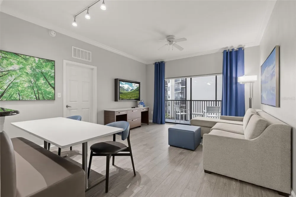14501 GROVE RESORT AVENUE #1527 Winter Garden, FL 34787