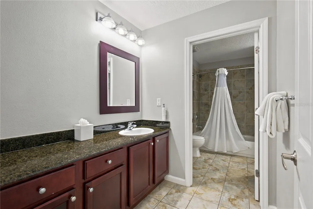 14501 GROVE RESORT AVENUE #1527 Winter Garden, FL 34787