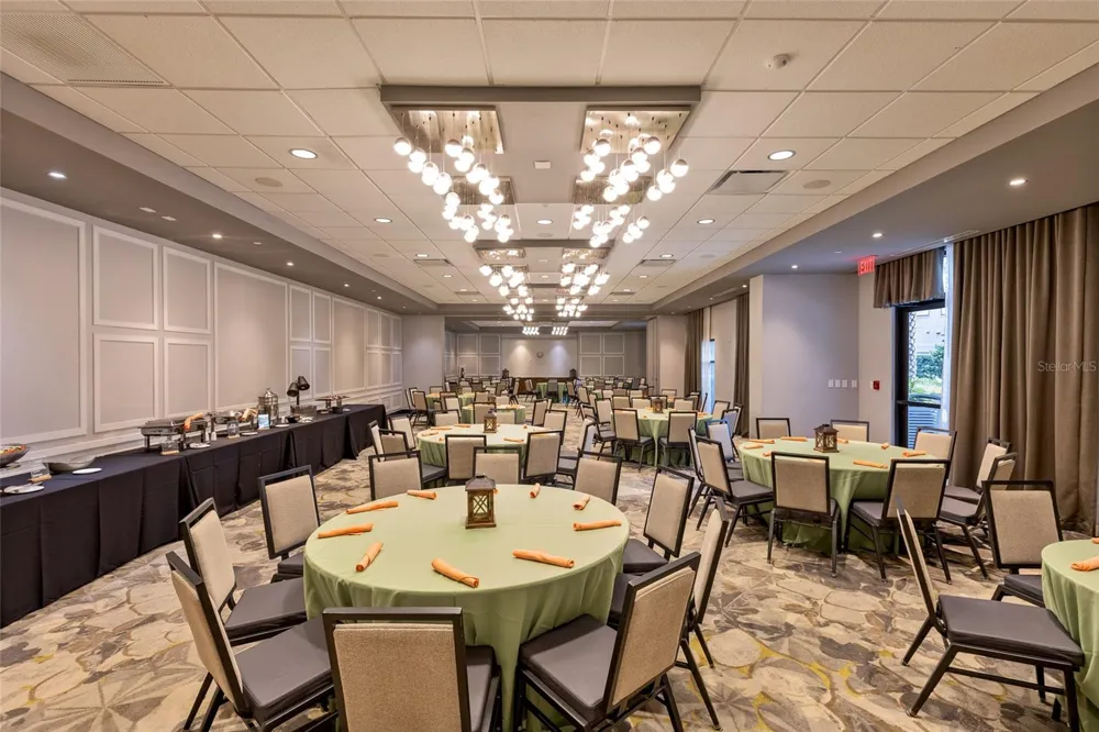 14501 GROVE RESORT AVENUE #1527 Winter Garden, FL 34787