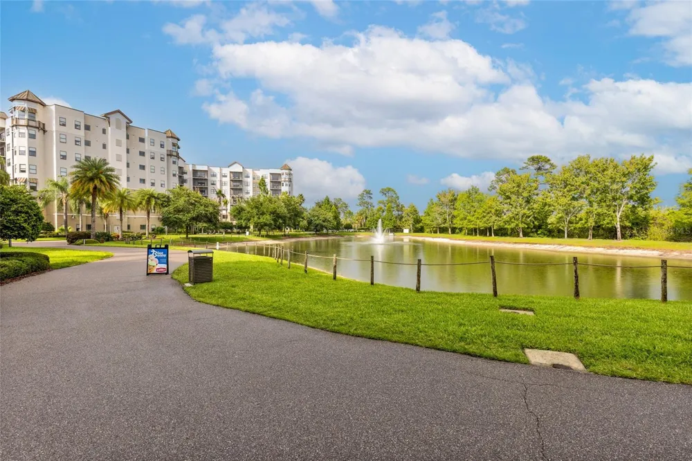14501 GROVE RESORT AVENUE #1527 Winter Garden, FL 34787