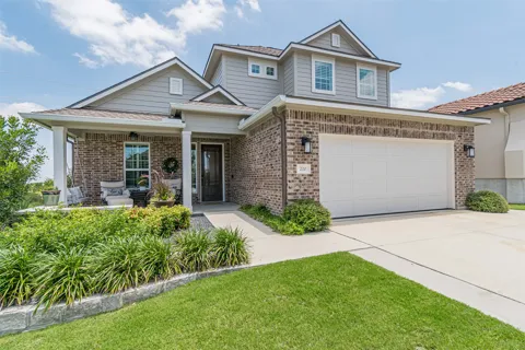 220 Cruising Oak Street