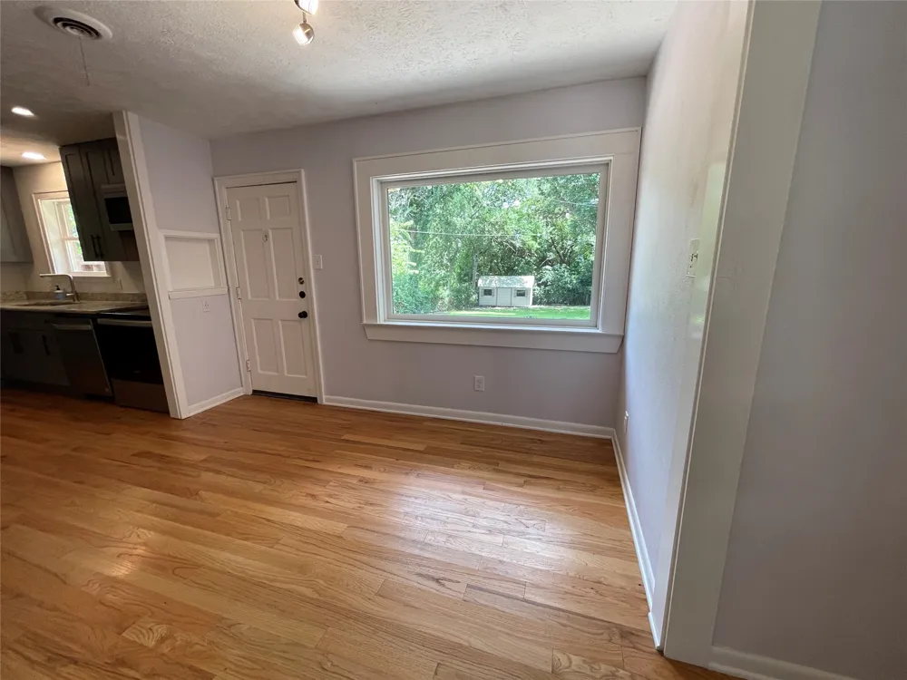 9112 Clearwater Drive Dallas, TX 75243