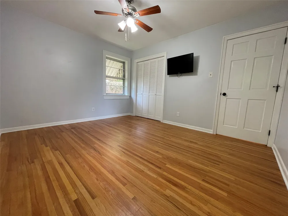 9112 Clearwater Drive Dallas, TX 75243