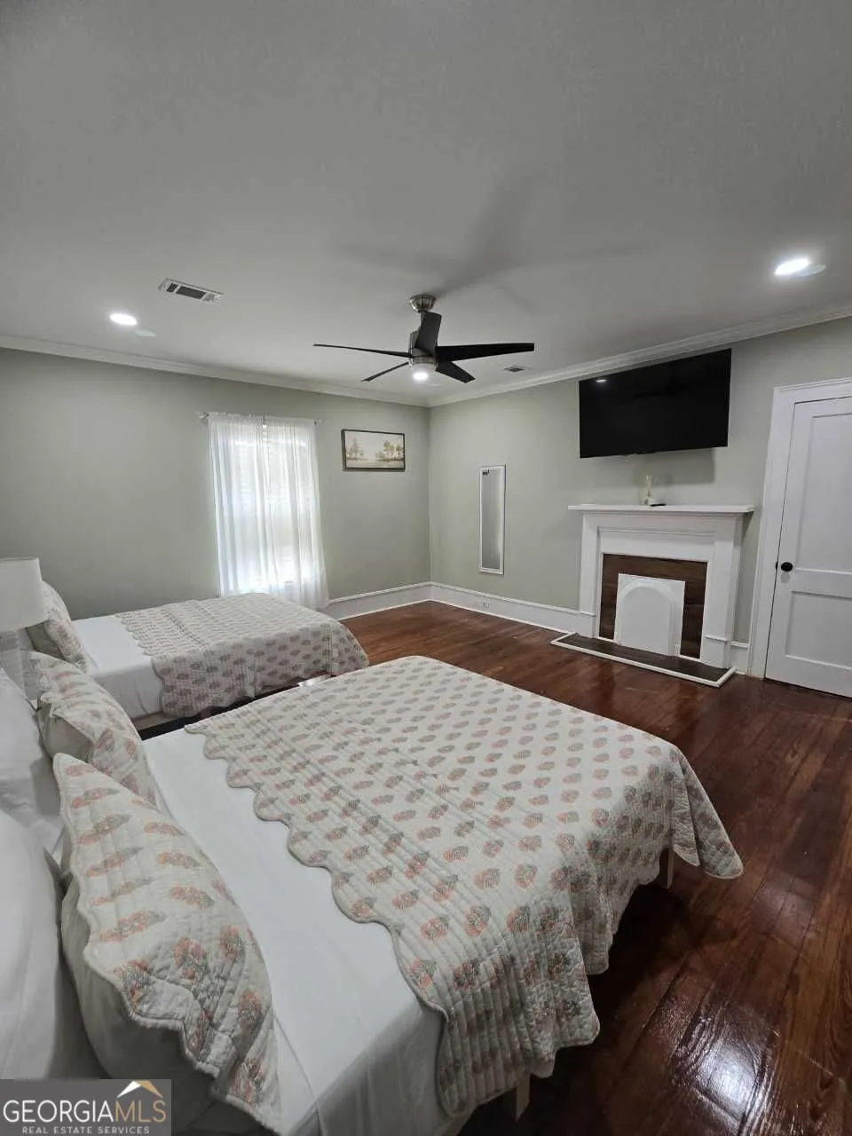 402 Meriwether ST Griffin, GA 30224