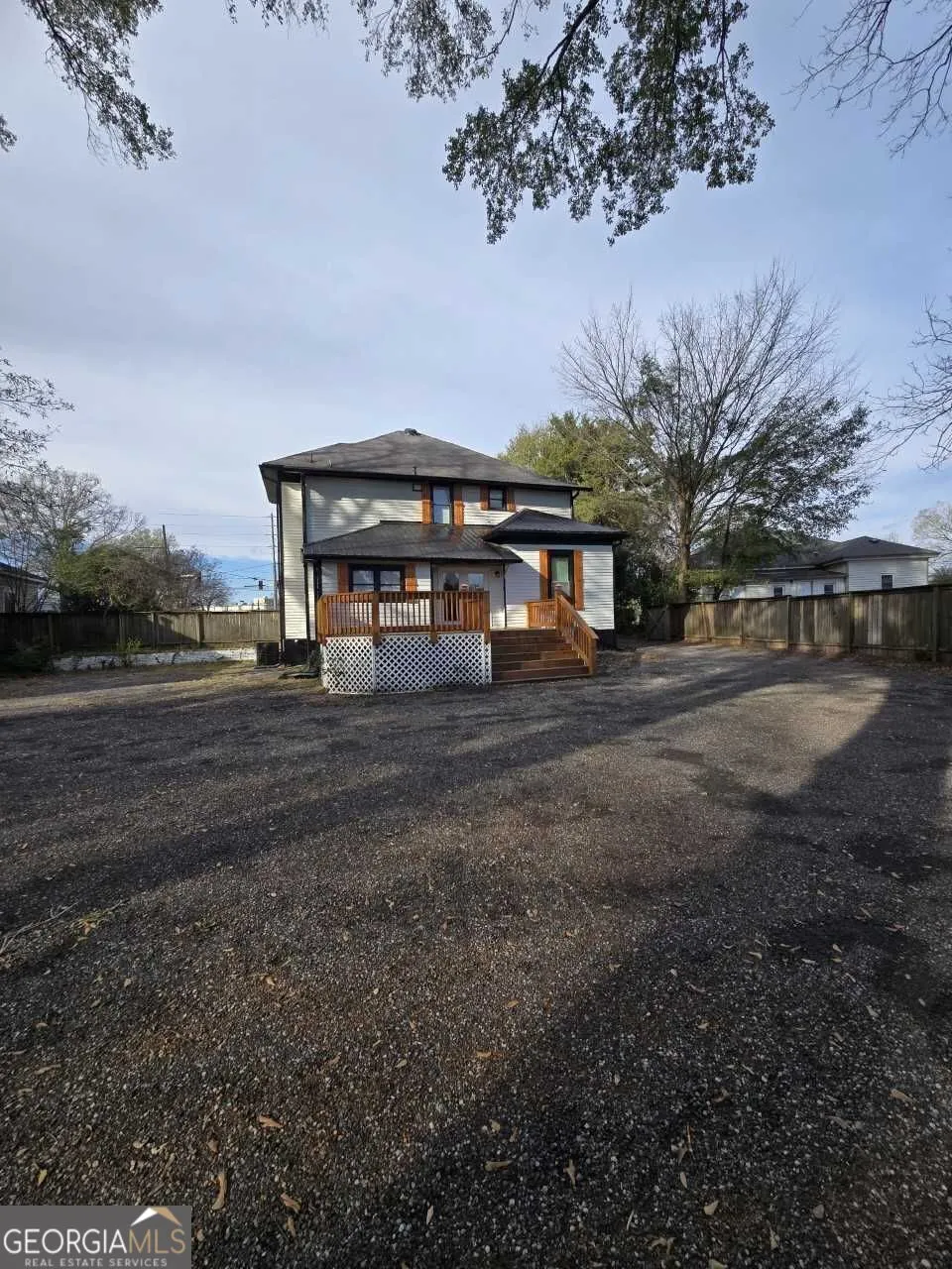 402 Meriwether ST Griffin, GA 30224