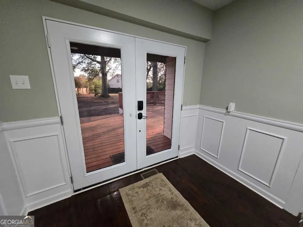 402 Meriwether ST Griffin, GA 30224