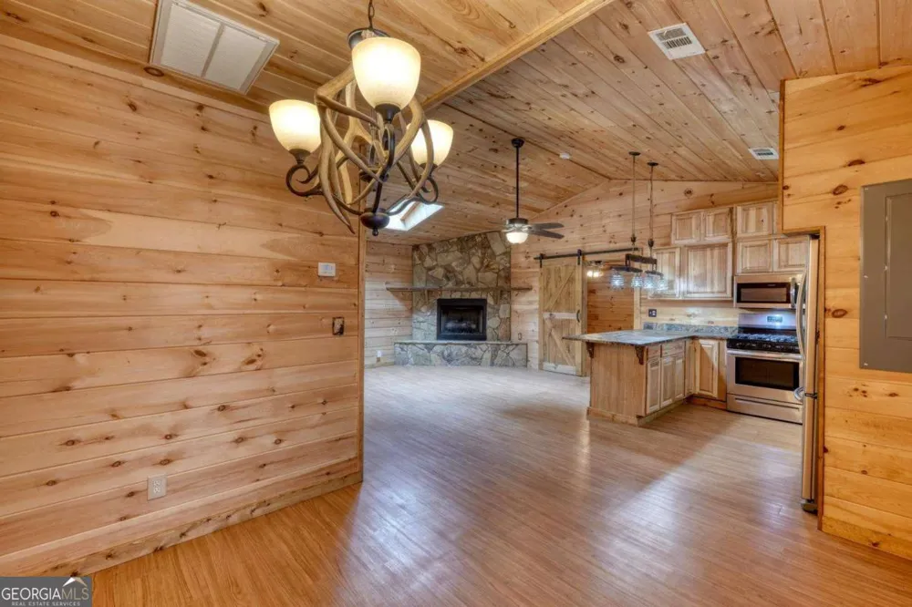 85 Cold Springs RD Morganton, GA 30560