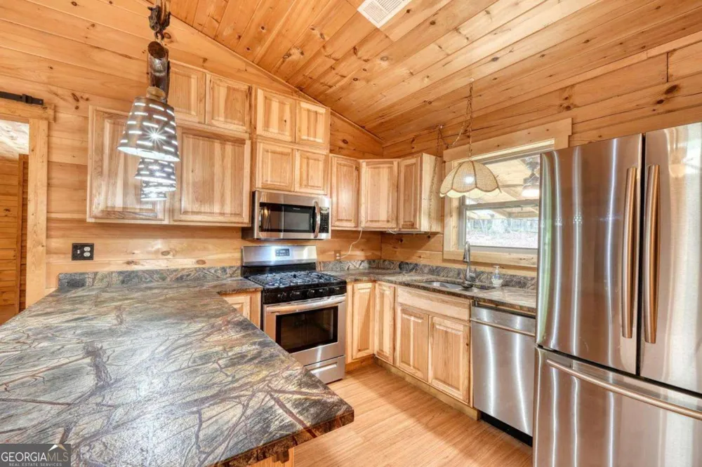 85 Cold Springs RD Morganton, GA 30560