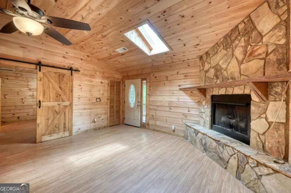85 Cold Springs RD Morganton, GA 30560
