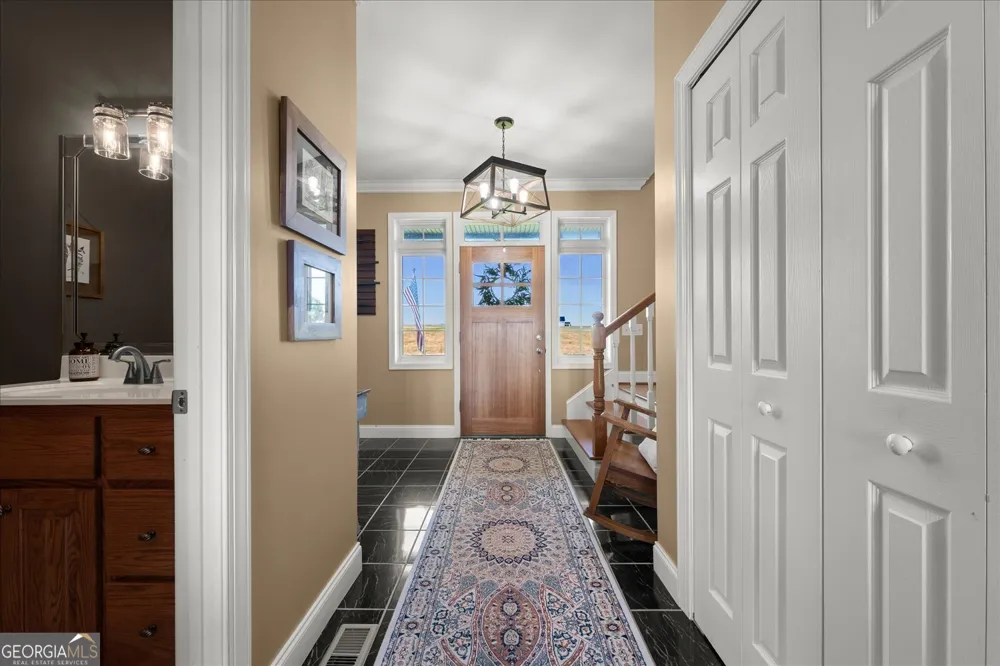 1877 Delhi RD Tignall, GA 30668
