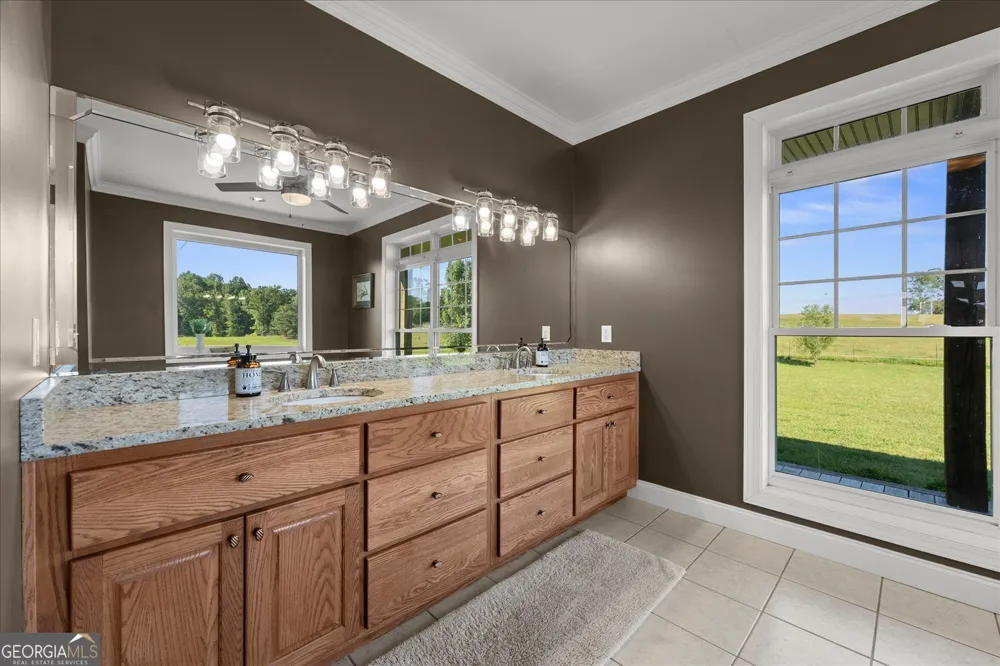 1877 Delhi RD Tignall, GA 30668