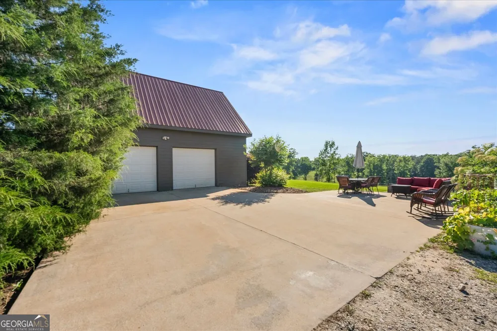 1877 Delhi RD Tignall, GA 30668
