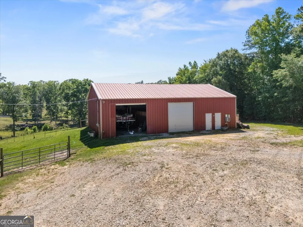 1877 Delhi RD Tignall, GA 30668