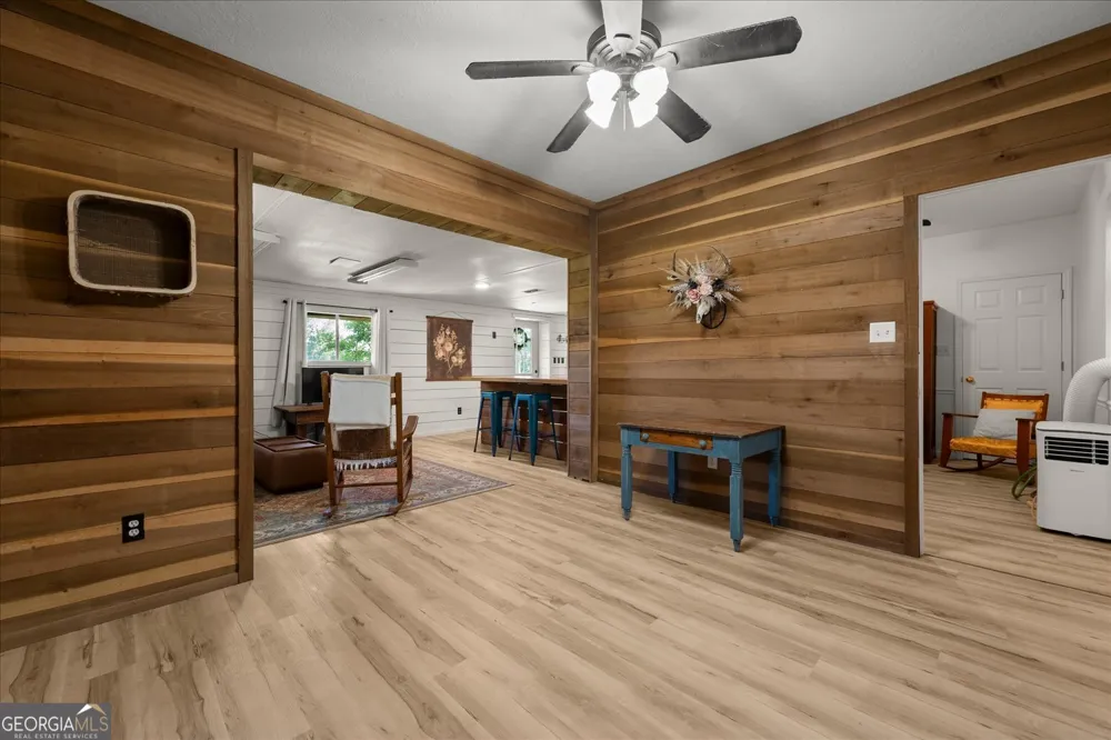 1877 Delhi RD Tignall, GA 30668