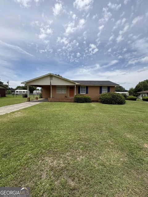 426 Moye DR