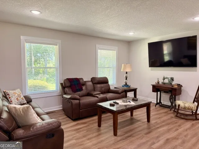 1102 Morgan RD Metter, GA 30439