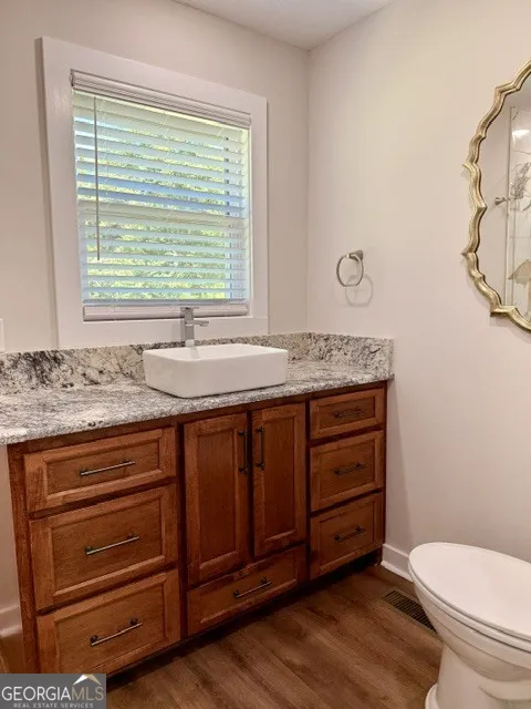 1102 Morgan RD Metter, GA 30439