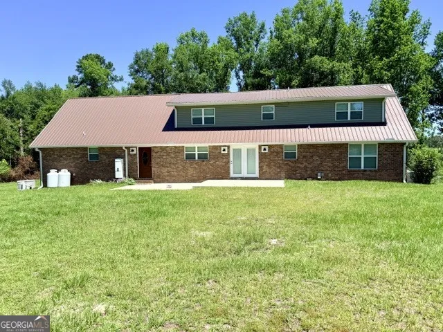 1102 Morgan RD Metter, GA 30439