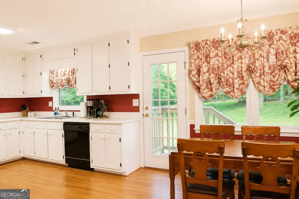365 Riverridge TRL Oxford, GA 30054