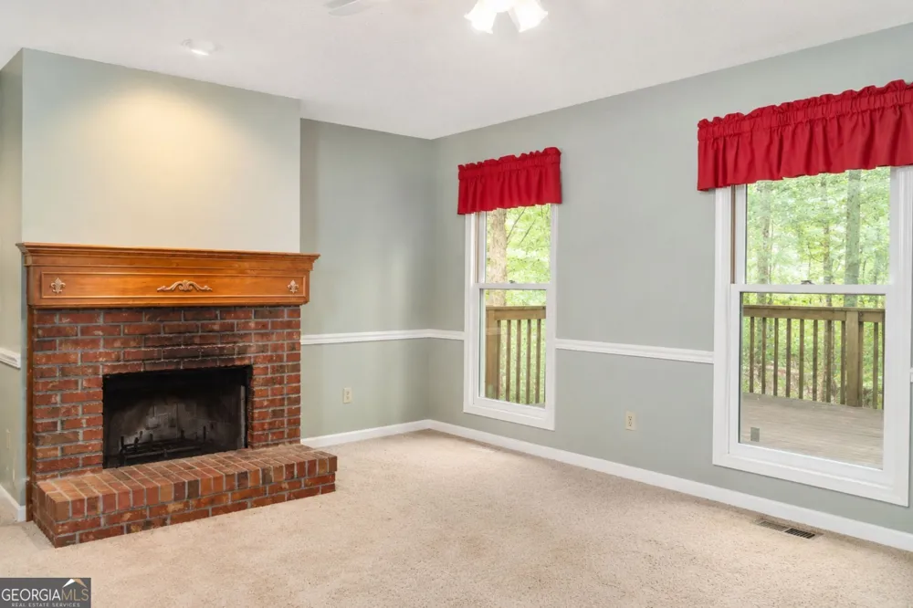 365 Riverridge TRL Oxford, GA 30054