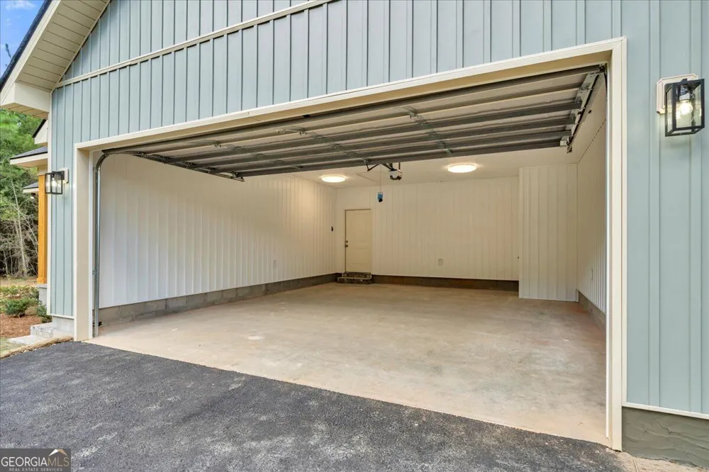 1224 Snow Hill RD Cadwell, GA 31009