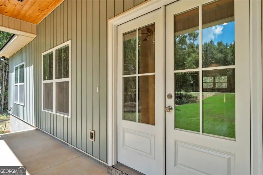 1224 Snow Hill RD Cadwell, GA 31009