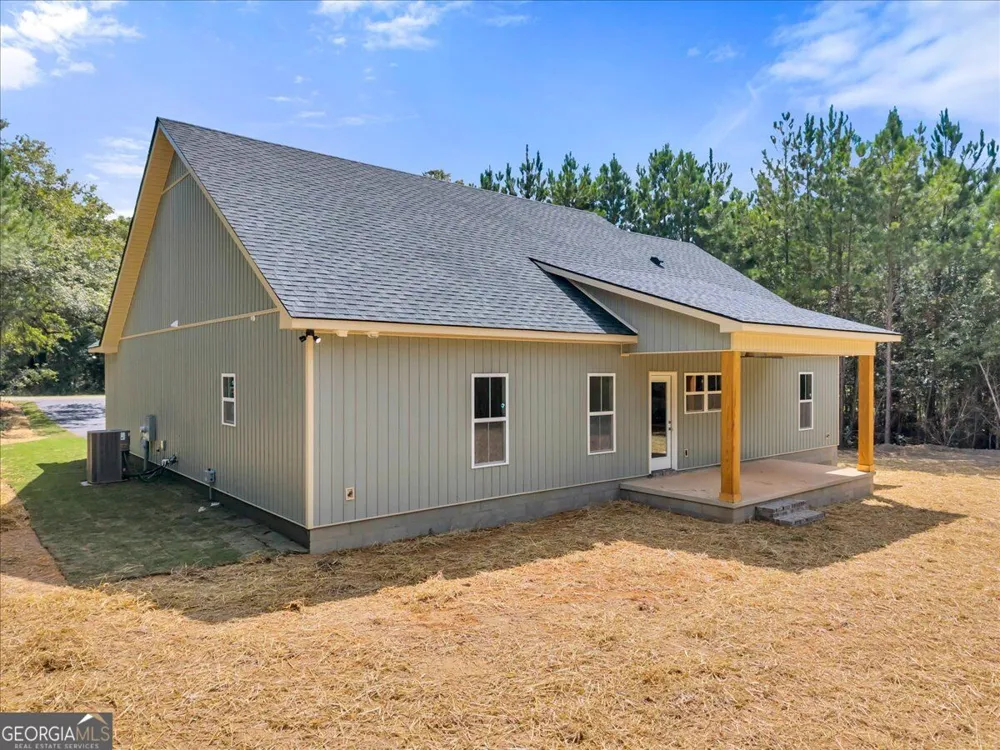 1224 Snow Hill RD Cadwell, GA 31009