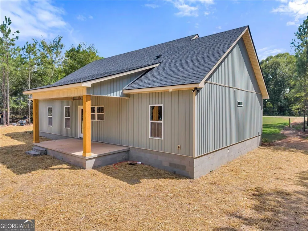 1224 Snow Hill RD Cadwell, GA 31009