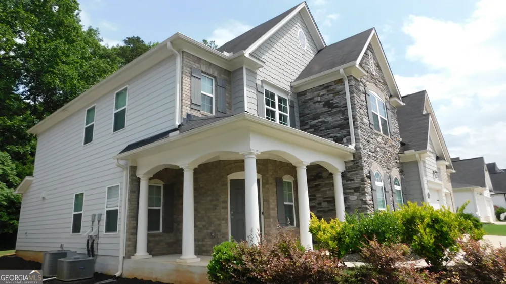 232 Wild Rose CIR Holly Springs, GA 30115