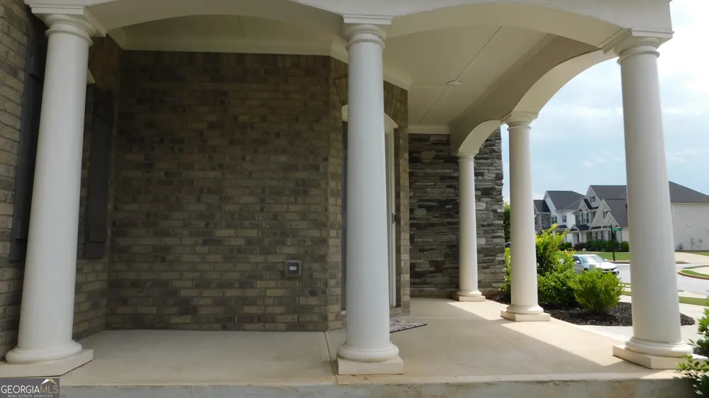 232 Wild Rose CIR Holly Springs, GA 30115