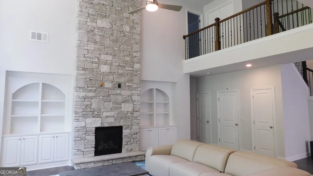 232 Wild Rose CIR Holly Springs, GA 30115