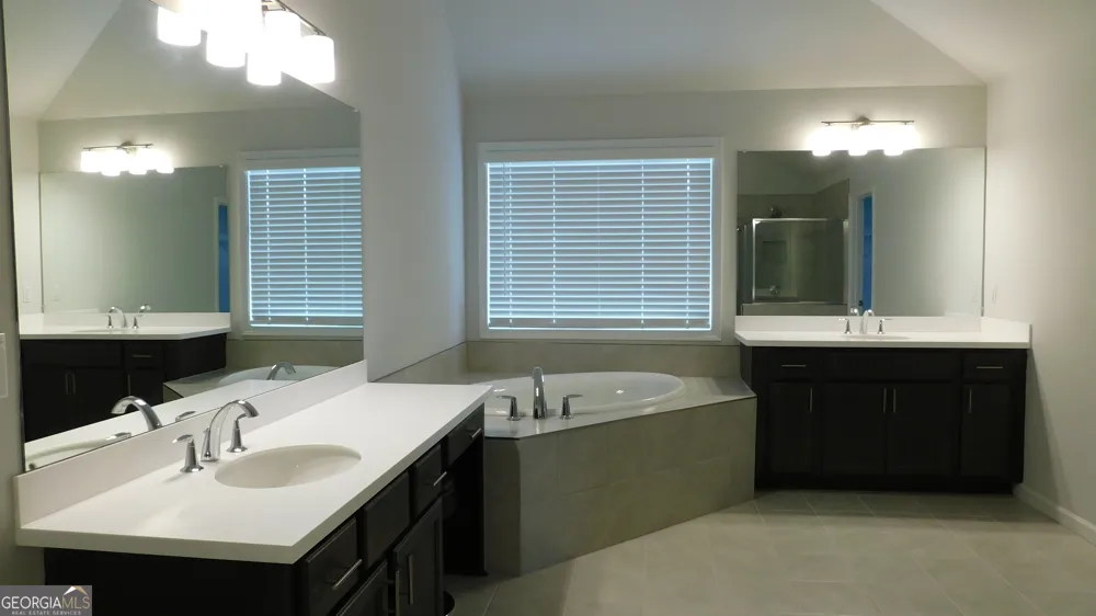 232 Wild Rose CIR Holly Springs, GA 30115
