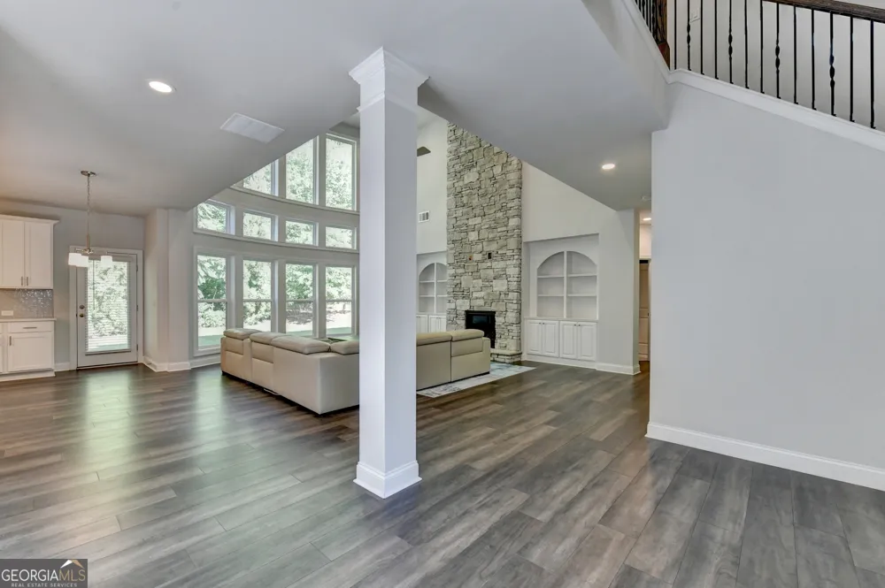 232 Wild Rose CIR Holly Springs, GA 30115