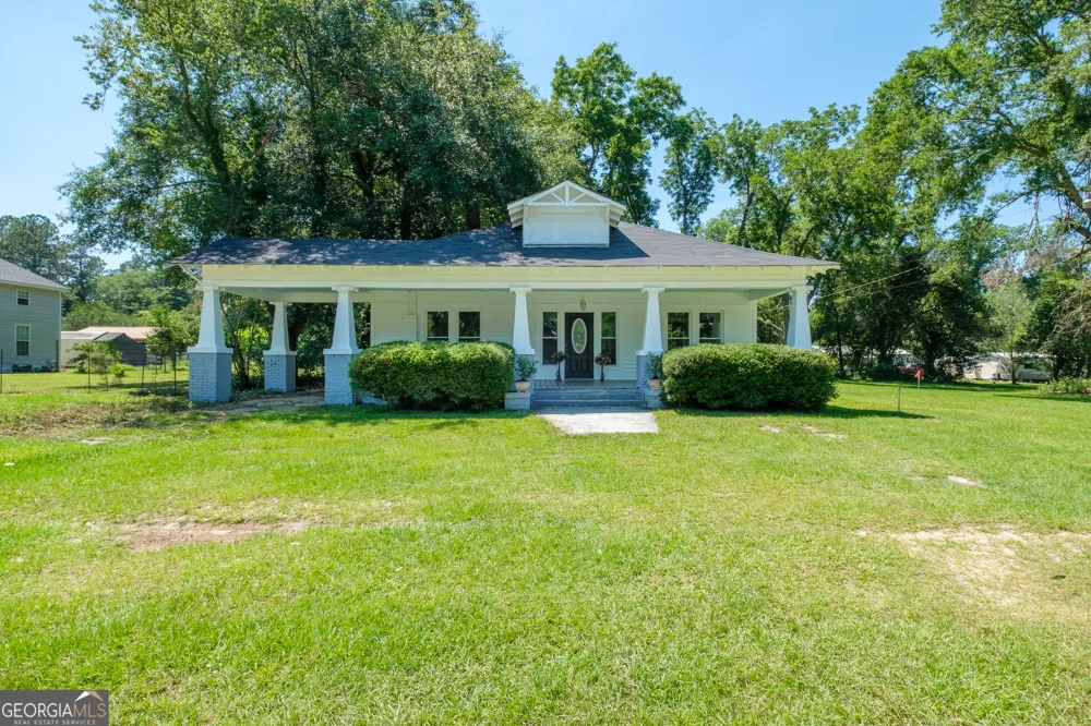 23 Warnock ST Register, GA 30452