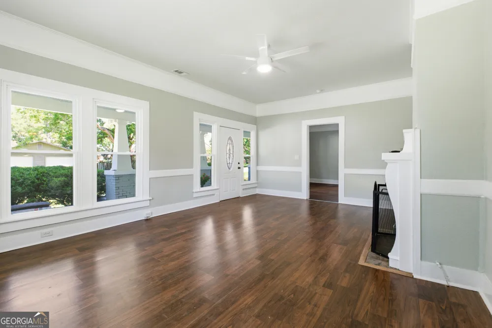 23 Warnock ST Register, GA 30452