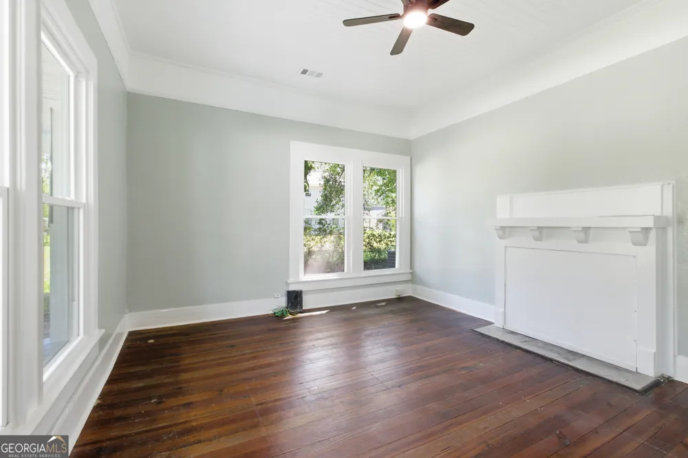 23 Warnock ST Register, GA 30452