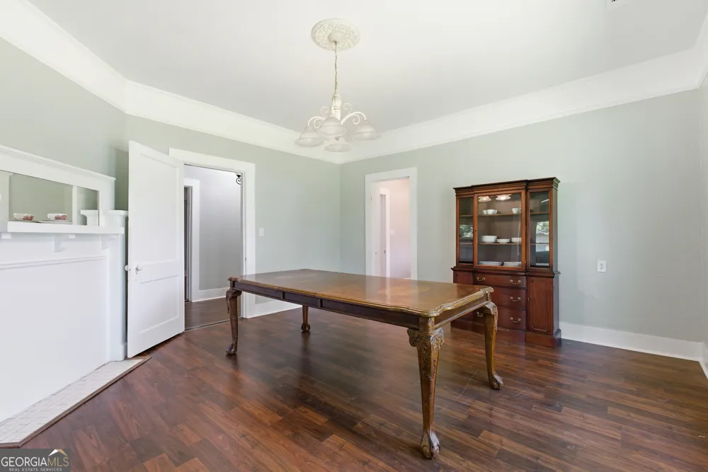23 Warnock ST Register, GA 30452