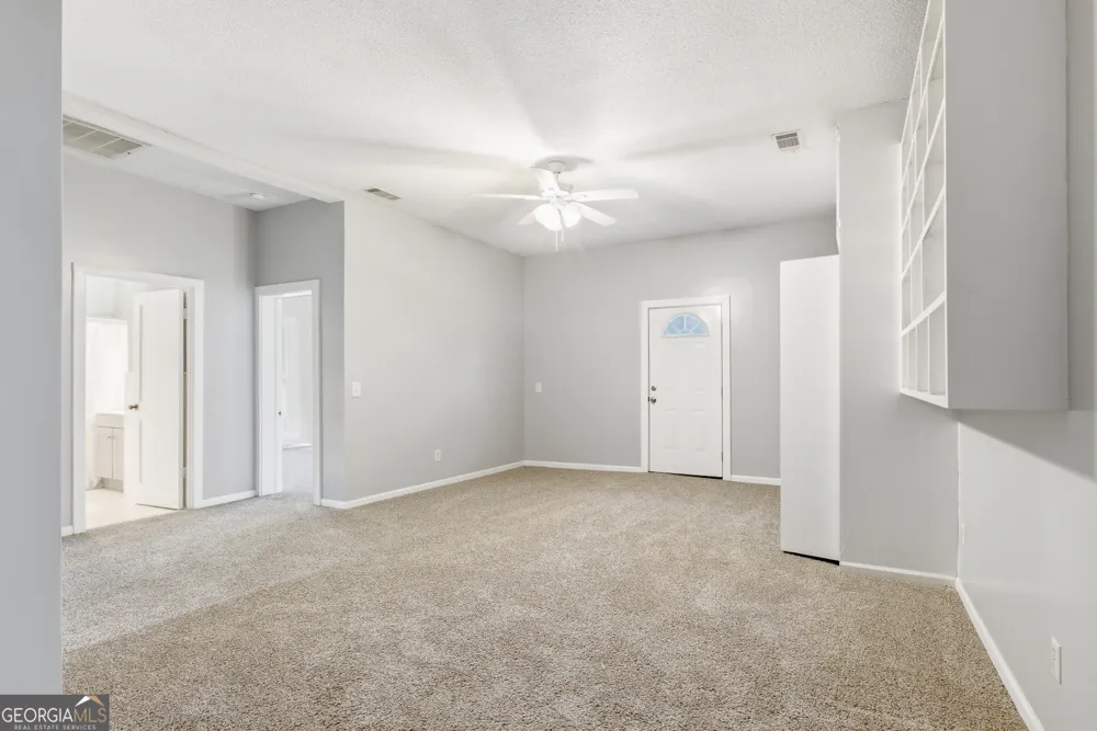 23 Warnock ST Register, GA 30452