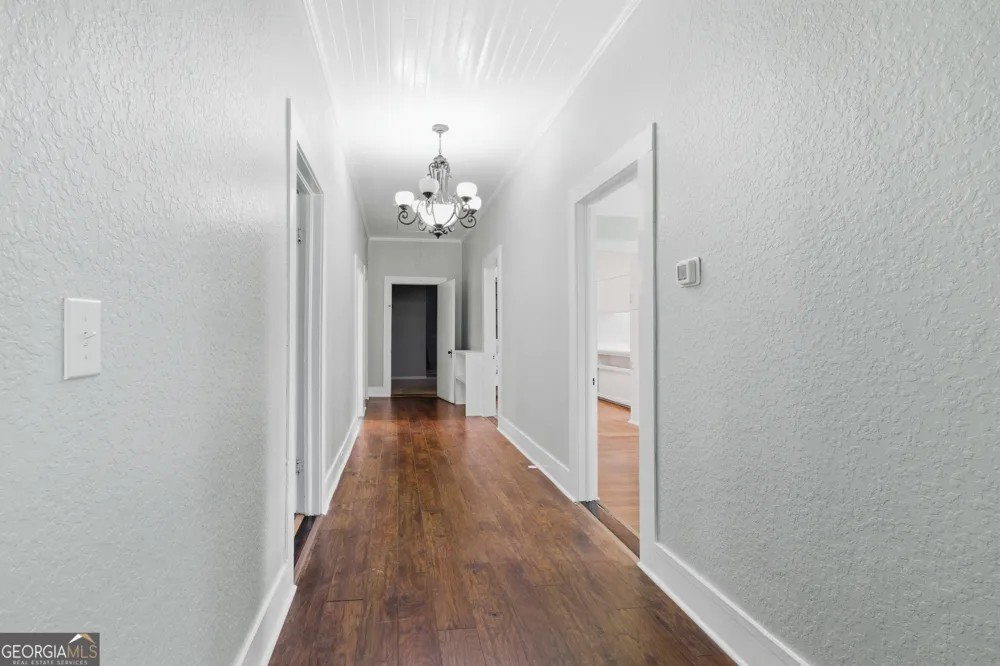 23 Warnock ST Register, GA 30452