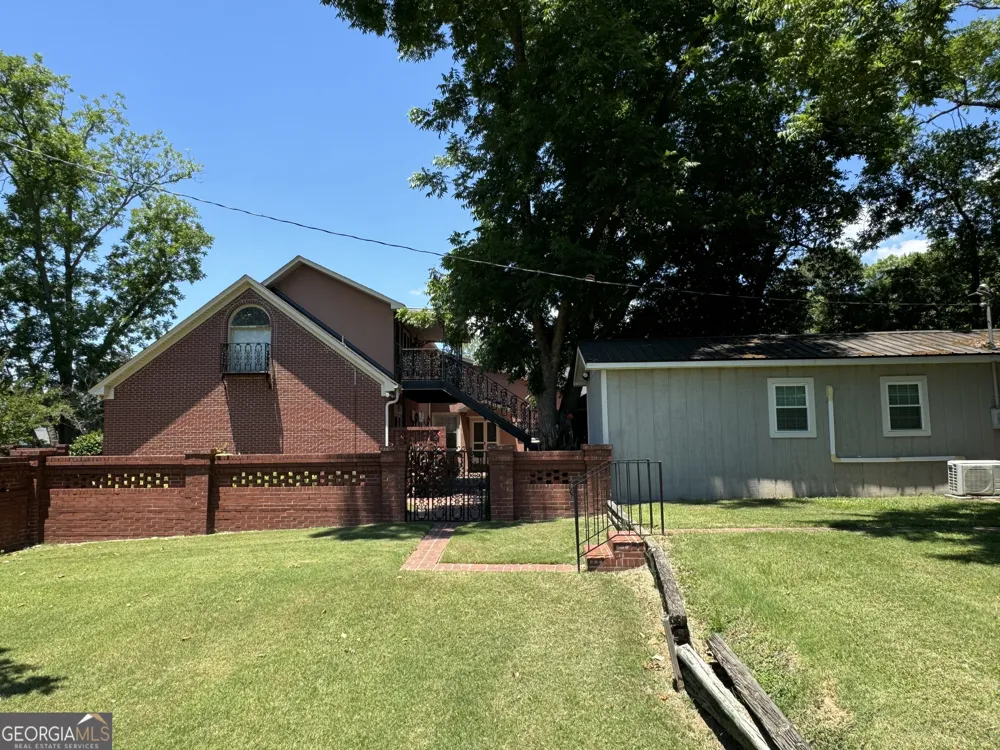 808 Harvey ST Millen, GA 30442
