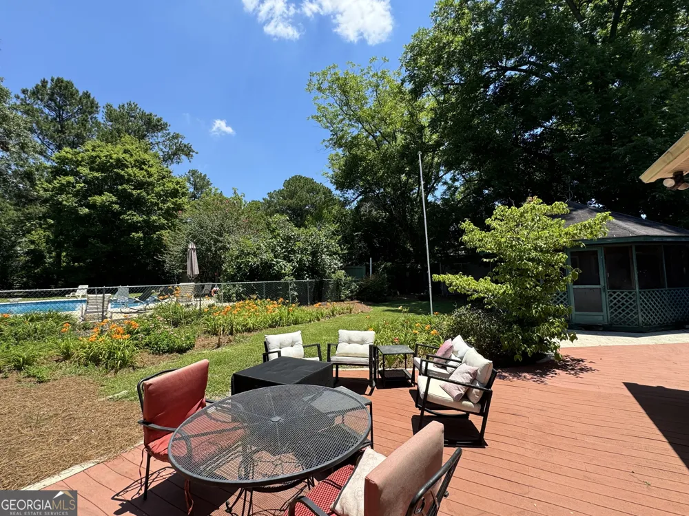 808 Harvey ST Millen, GA 30442