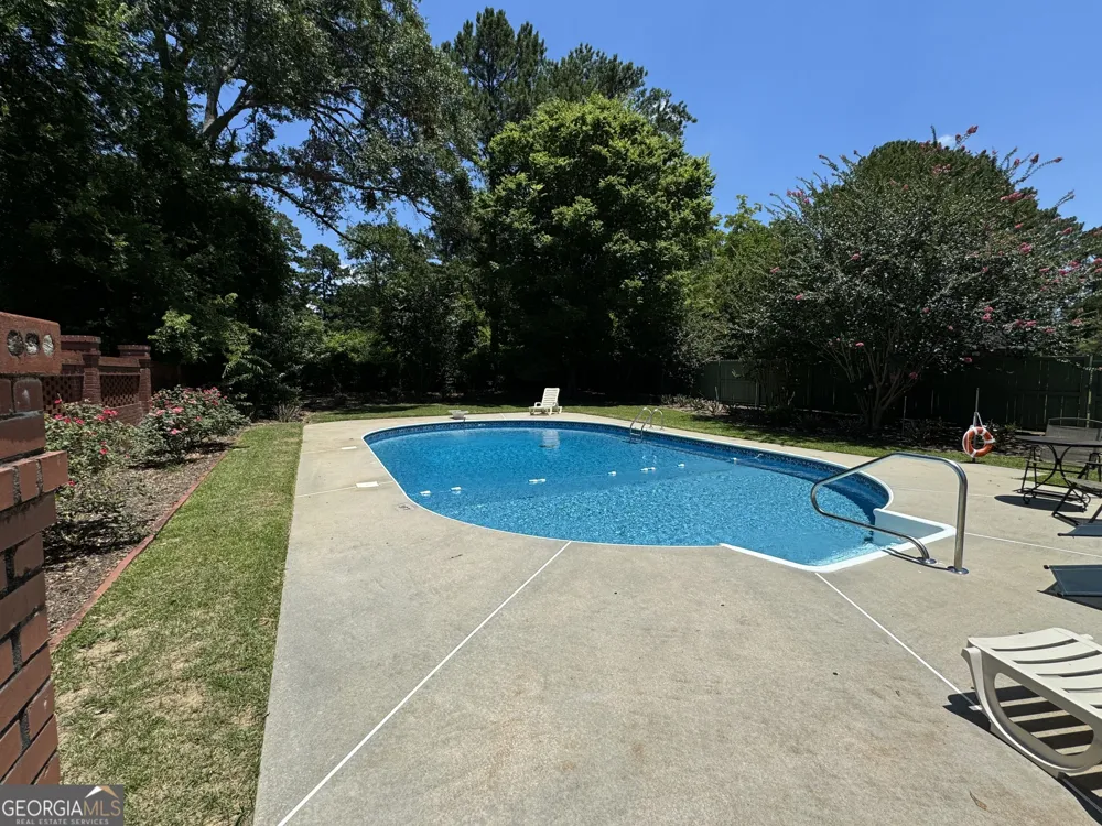 808 Harvey ST Millen, GA 30442