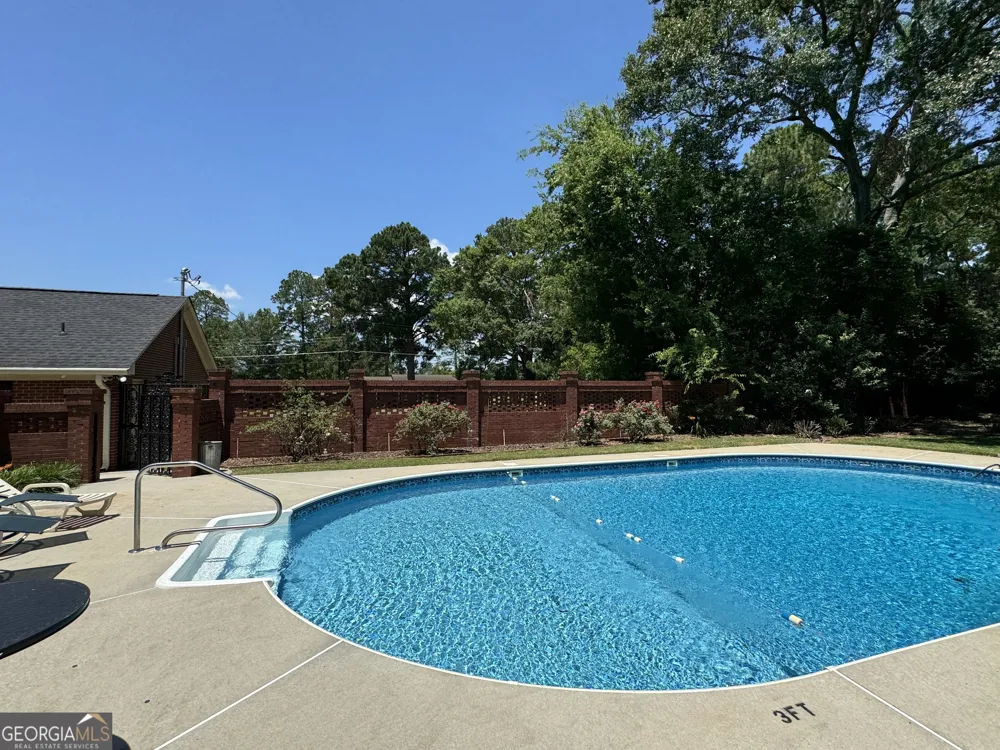 808 Harvey ST Millen, GA 30442