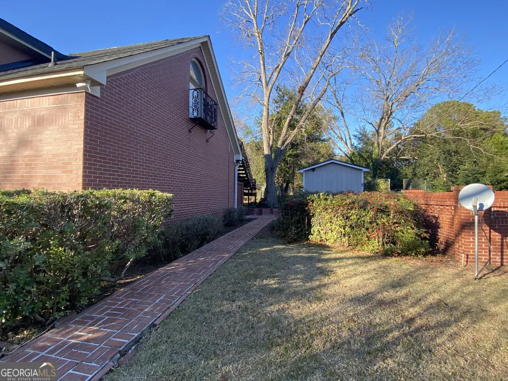 808 Harvey ST Millen, GA 30442