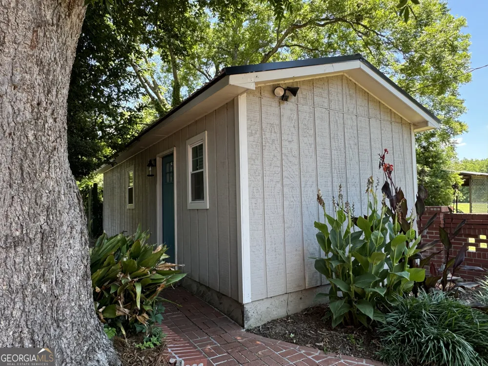 808 Harvey ST Millen, GA 30442
