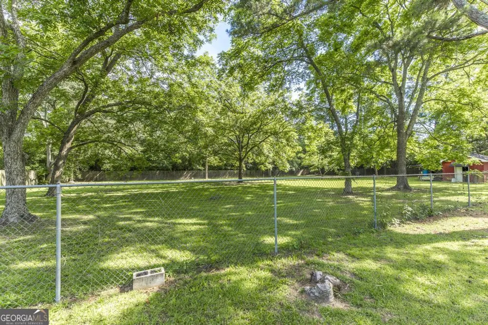 304 Broad ST Hawkinsville, GA 31036