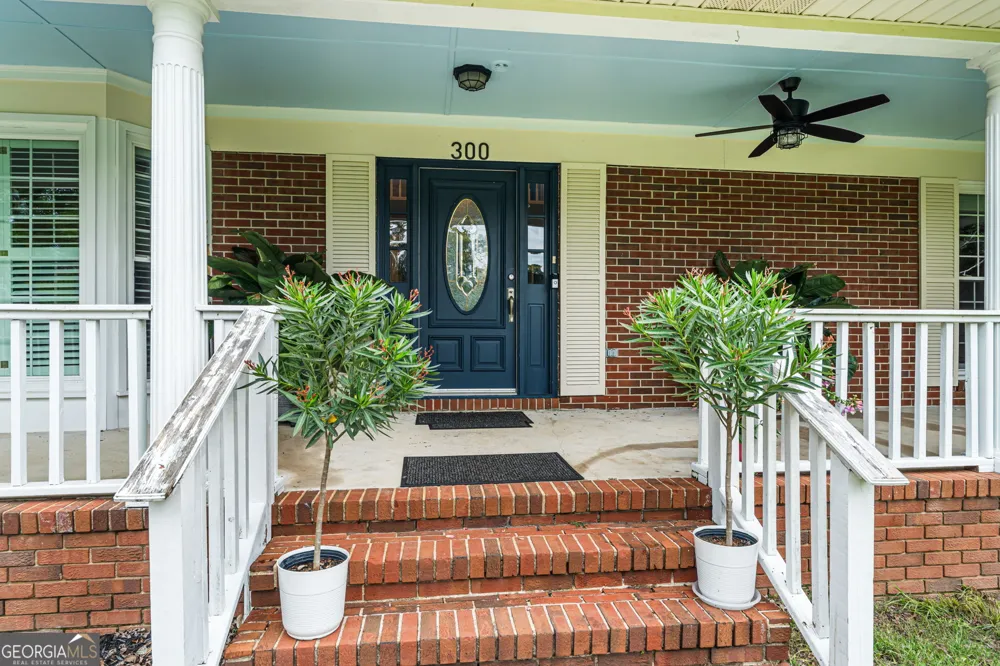 300 GA Highway 42 Byron, GA 31008